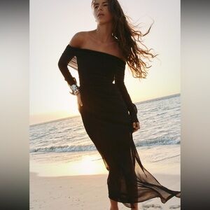 Off the shoulder ruched midi dress